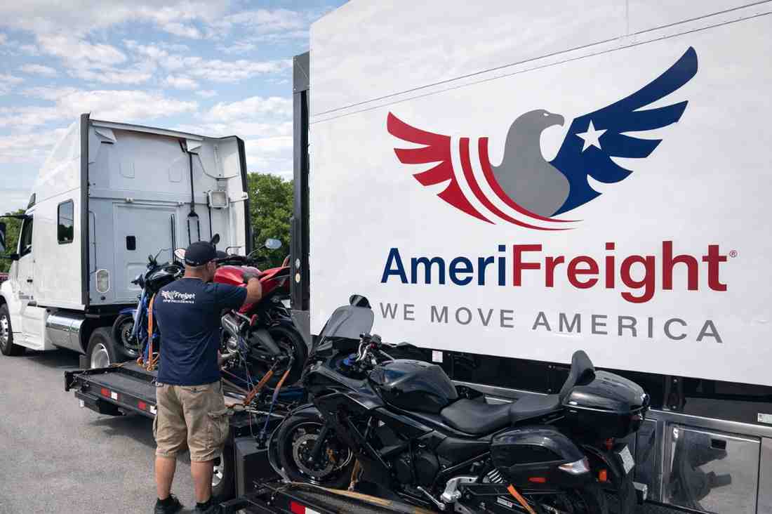 Enclosed car transport for luxury vehicles